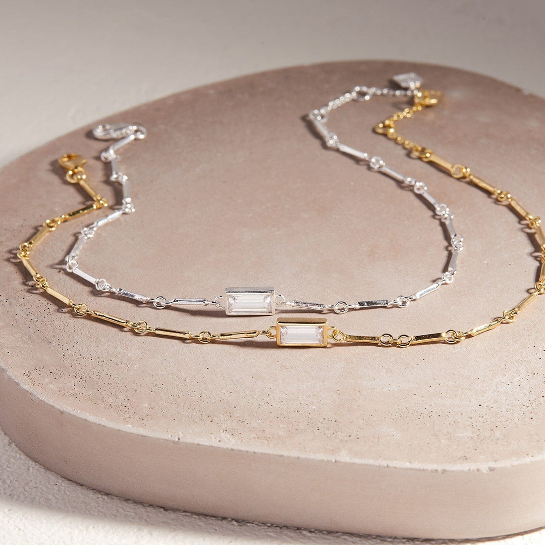 Baguette Bar Chain Choker