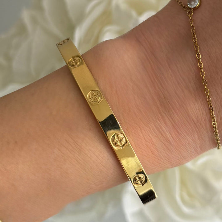 Linked Babe Bangle